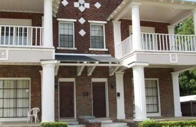 961 Old Shell Road unit: A photos photos