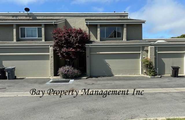 Charming 3-Bedroom Townhouse in Los Olivos – South Salinas! photos photos