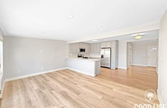 11820 Innis Pt Gallery 2
