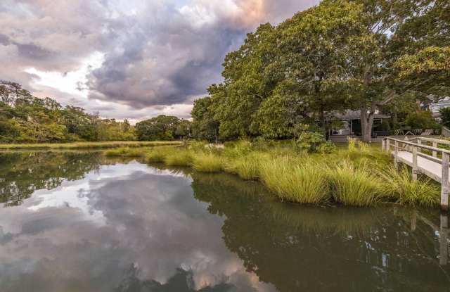 10 Helens Lane Gallery 4