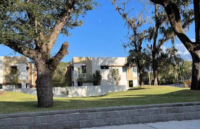 4141 S Oak Pl - 4141 South oaks place, Dania Beach, FL 33314 4141 S Oak Pl - 4141 South oaks place, Dania Beach, FL 33314