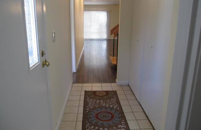 23 Gloria Ct Gallery 3