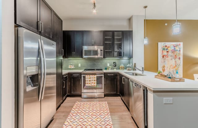 Anthem Cityline Gallery 3