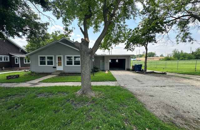 3 Bedroom 2 bath house in Rockwell City $925 photos photos