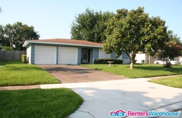 322 24th Avenue N - 322 24th Avenue North, Texas City, TX 77590