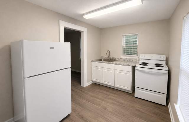 1817 San Luis Street - 2 Gallery 4