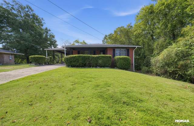 Spacious 3 BR House in Phenix City Gallery 3