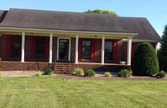 7905 Highway 76E Gallery 2