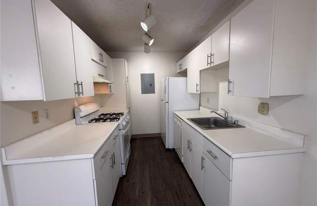 91-1299 Puamaeole Street unit: 36D photos photos