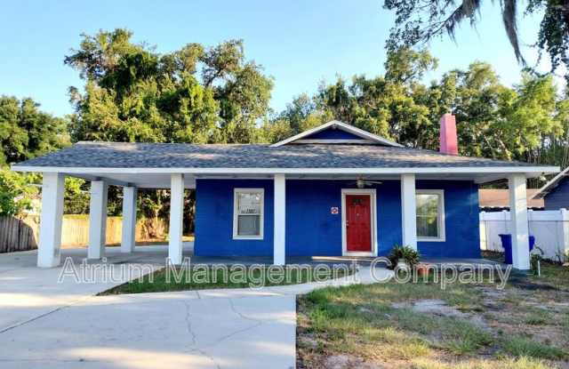 1329 E Main St - 1329 East Main Street, Lakeland, FL 33801