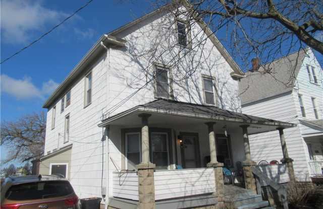 2080 Halstead Avenue photos photos
