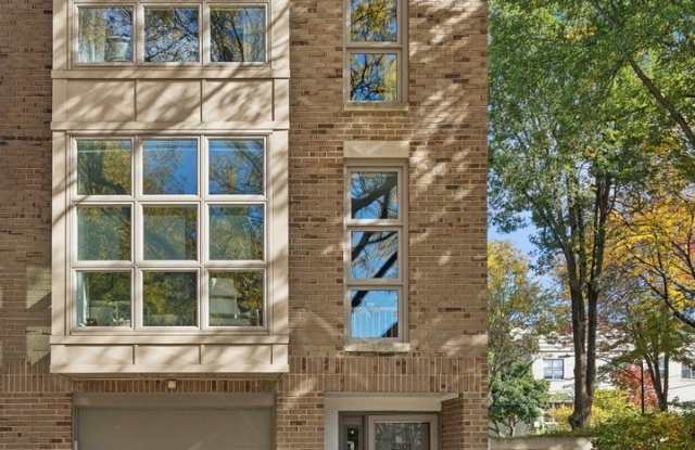 2301 N Wayne Avenue photos photos