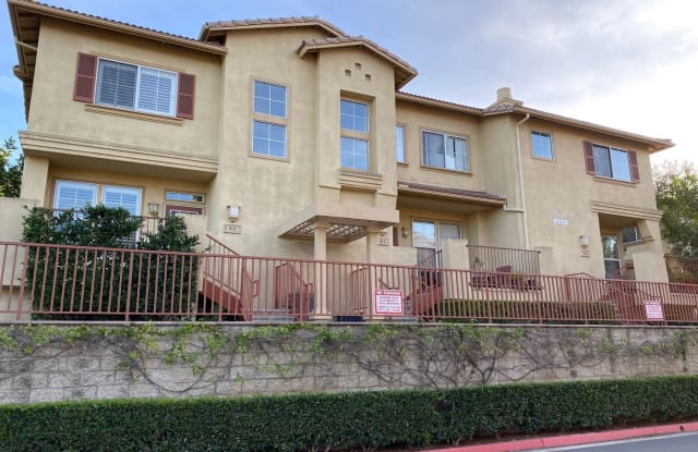 371 W. Summerfield Circle - 371 West Summerfield Circle, Anaheim, CA 92802