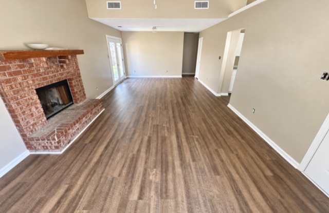 MOVE IN READY! Gallery 4