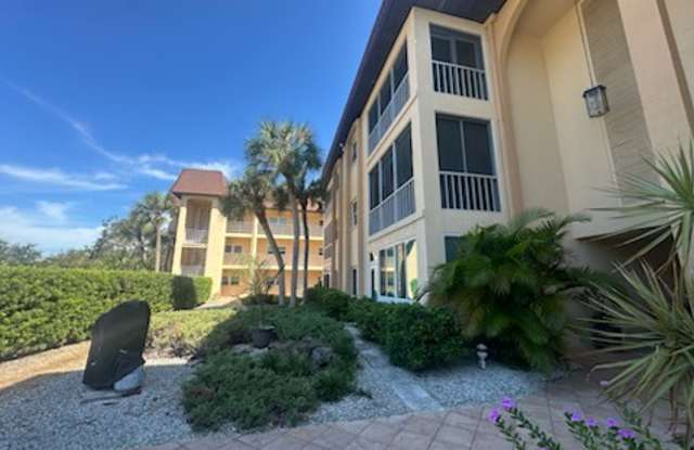 101 Park Blvd. S. #206 - 101 Park Boulevard South, Venice, FL 34285