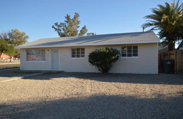 5056 E Baker Street photos photos