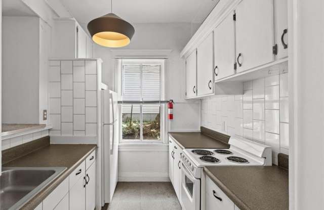1081 McMillan Street NW Gallery 2