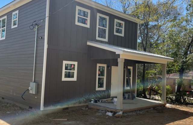 Five Bedroom Newer Construction Near UGA! - 452 Ruth Street, Athens, GA 30601 Five Bedroom Newer Construction Near UGA! - 452 Ruth Street, Athens, GA 30601