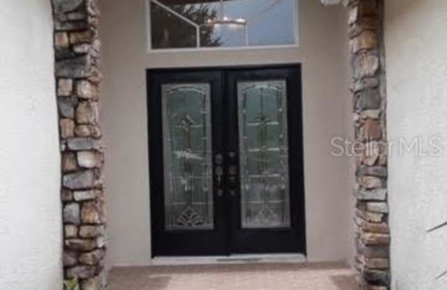 19128 LARCHMONT DRIVE Gallery 4