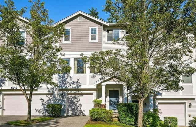Charming & Modern 2-Bedroom Ashburn Community Townhome photos photos
