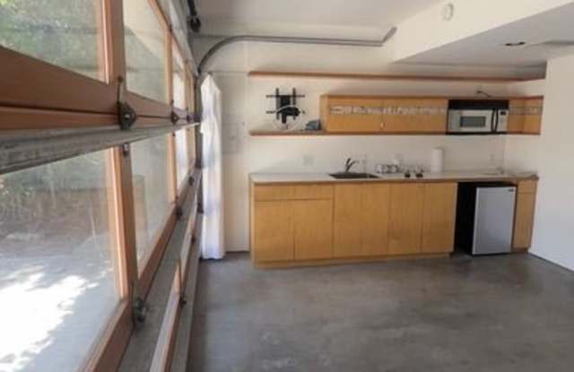 656 Angelus Pl Gallery 3