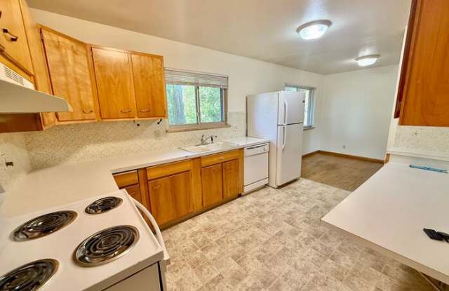 2535 21st Avenue Court - 2535 21st Avenue Court, Greeley, CO 80631