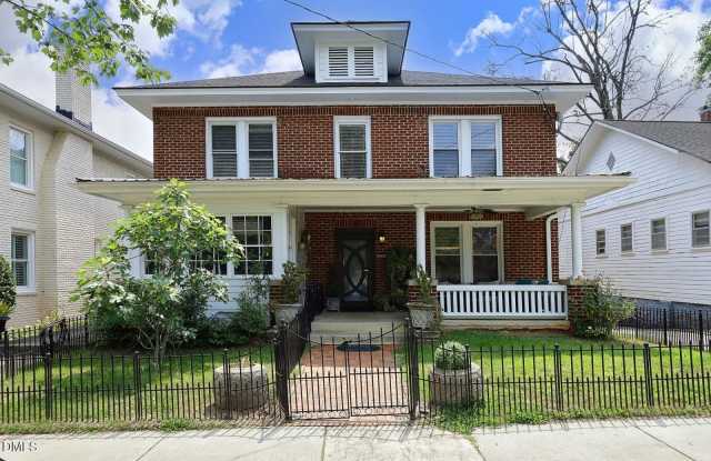 708 1/2 Glenwood Avenue Gallery 1