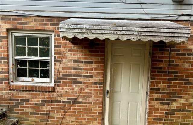 6320 Marykirk Drive Gallery 3