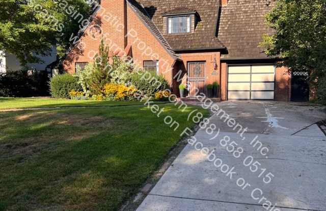 Free Perks, Pet-Friendly Oversized 4-Bedroom 4-Bathroom Home With Heated Pool! photos photos
