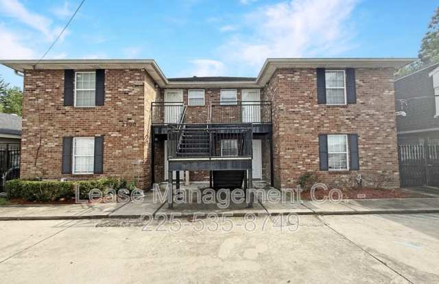 2900 Clermont Drive photos photos