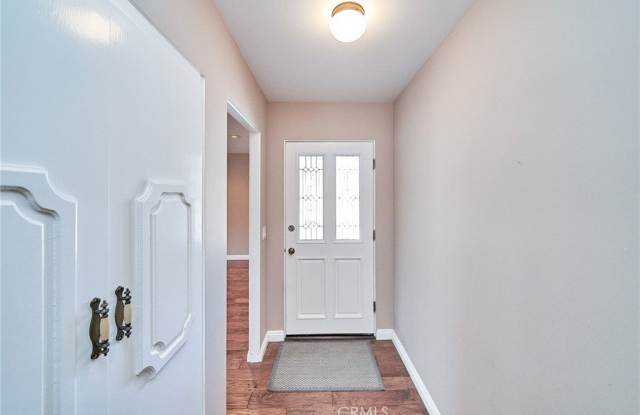 6910 Grovespring Drive Gallery 2