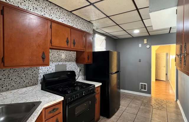 3 Bedroom 1 Bath Home Available For Rent Gallery 4