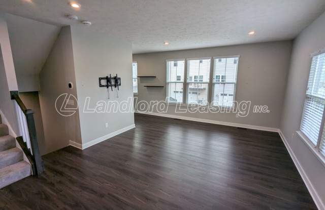 Luxury Townhouse with Premium Upgrades in Avon Gallery 3