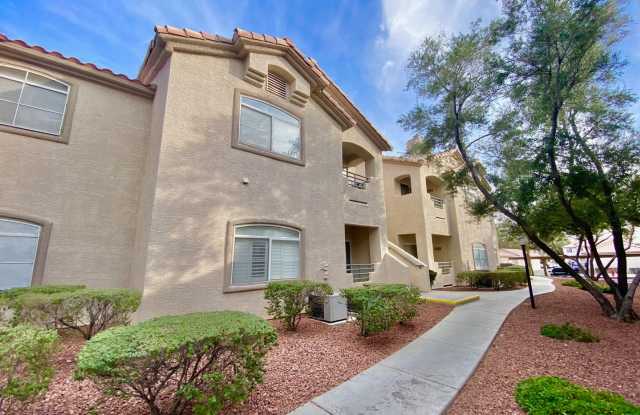 CUTE 1ST FLOOR CONDO UNIT, 1 BEDROOM / 1 FULL BATH, IN A GATED COMMUNITY! COMMUNITY FEATURES A POOL AND SPA, COMMUNITY EXERCISE ROOM AND CLUBHOUSE! photos photos