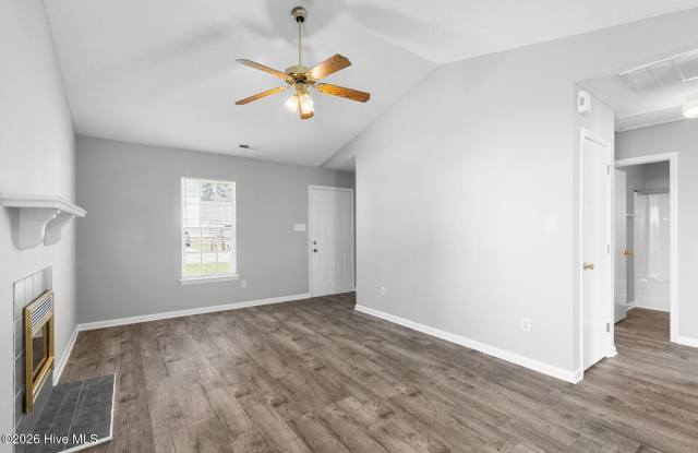 988 W Pueblo Drive Gallery 3