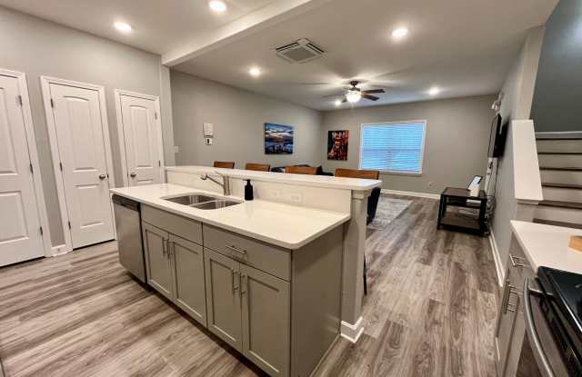 TE - SpottswoodAve3885 photos photos TE - SpottswoodAve3885 photos photos