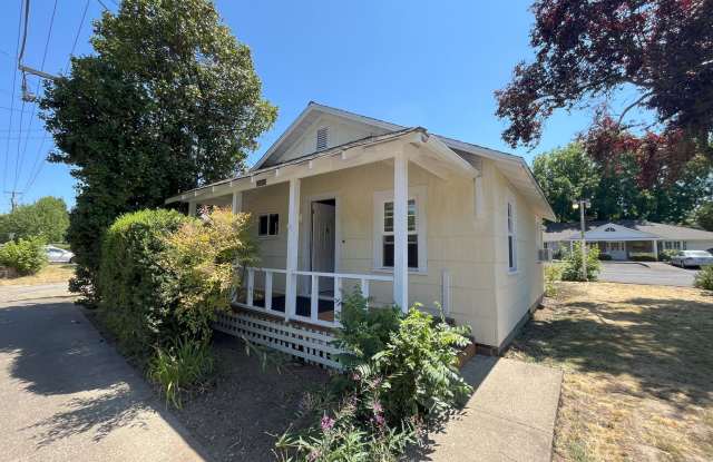 Charming 2-Bedroom Home with Open Living Space and Tile Flooring - 20100 Southwest Alexander Street, Aloha, OR 97003