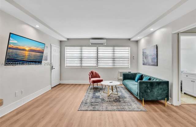 10000 E Bay Harbor Dr Gallery 2