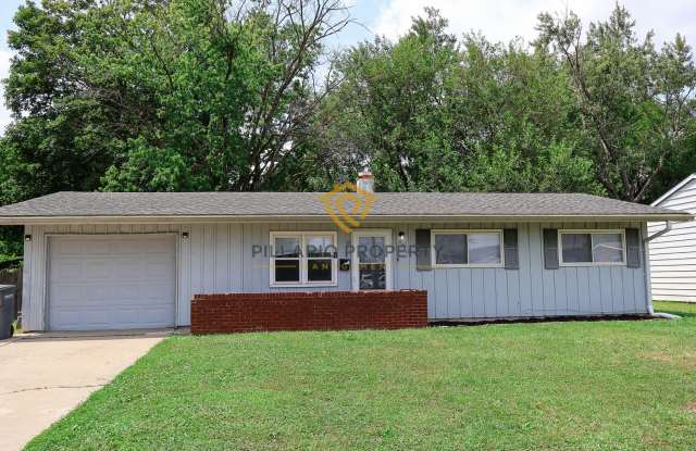 3-Bedroom Home Near Indianapolis Motor Speedway with Attached Garage, Available NOW! photos photos