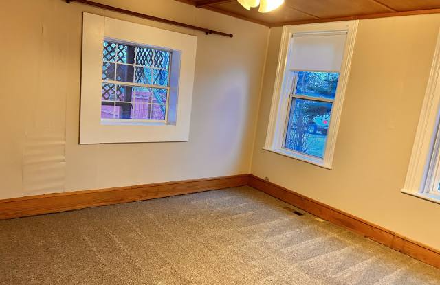 106 Swihart St - 1 Gallery 3