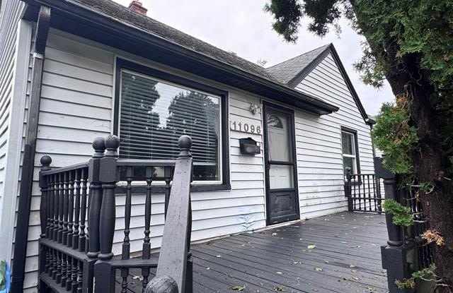 11096 Jewett Avenue Gallery 2