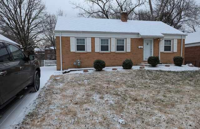 1635 West Decatur Street - 1635 West Decatur Street, Decatur, IL 62522