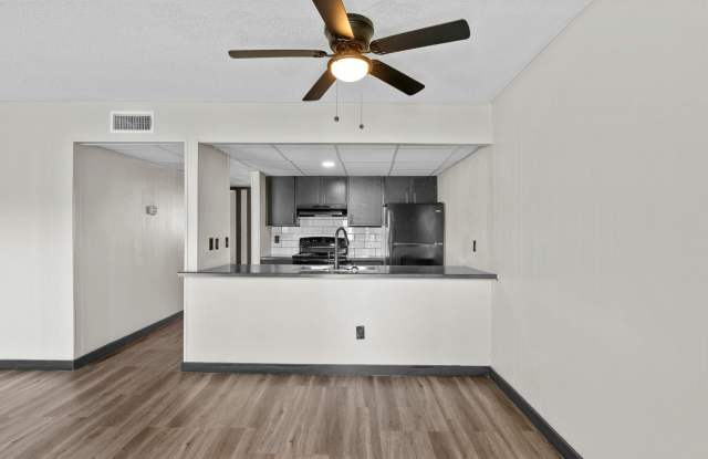 Bay City Flats photos photos