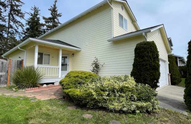 Beautiful 3 Bedroom Home, Pet Friendly! photos photos