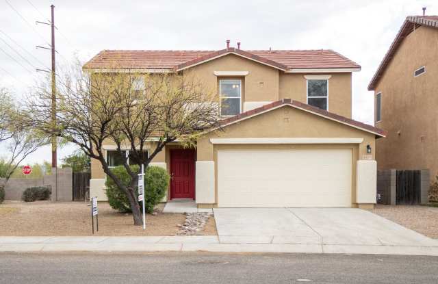 2103 W Morning Jewel Place - 2103 West Morning Jewel Place, Casas Adobes, AZ 85742