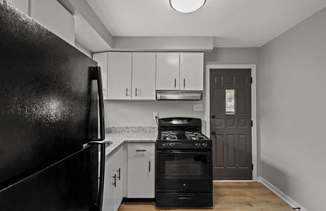 Stunning 3 bedroom home in McKeesport available Feb 15! photos photos