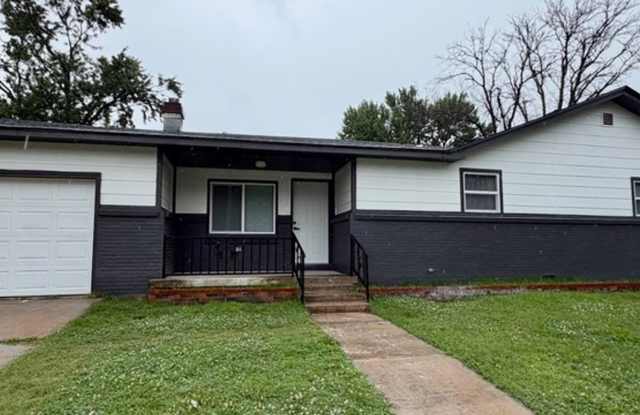 LARGE 4 BEDROOM ALL REMODELED photos photos
