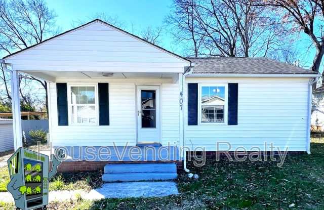 407 Douglas Avenue - 407 Douglas Avenue, Eagleton Village, TN 37804
