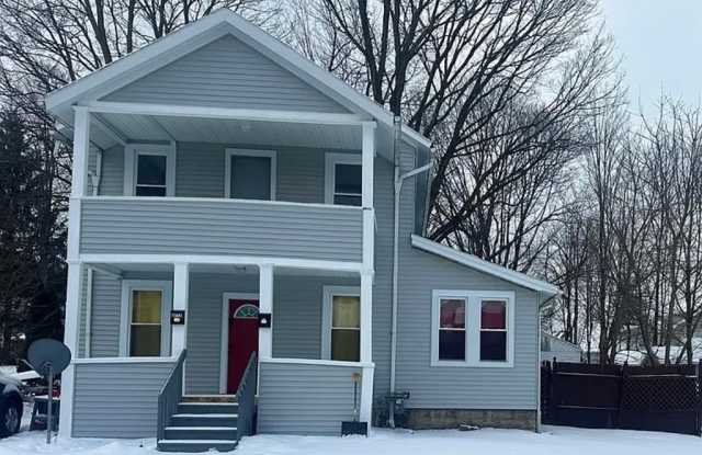 404 exchange Avenue photos photos