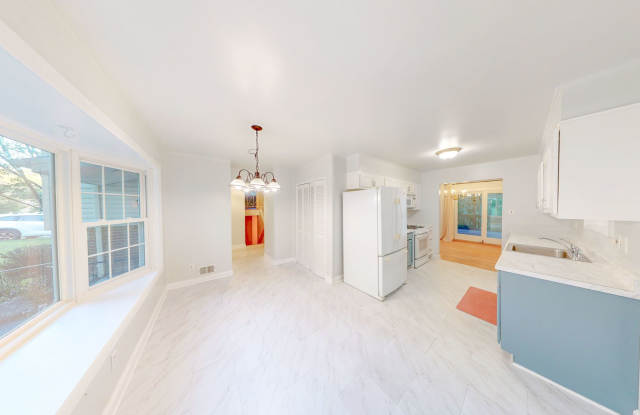Fresh and Ready - 4Bed/2.5Bath in Silver Spring! Gallery 1